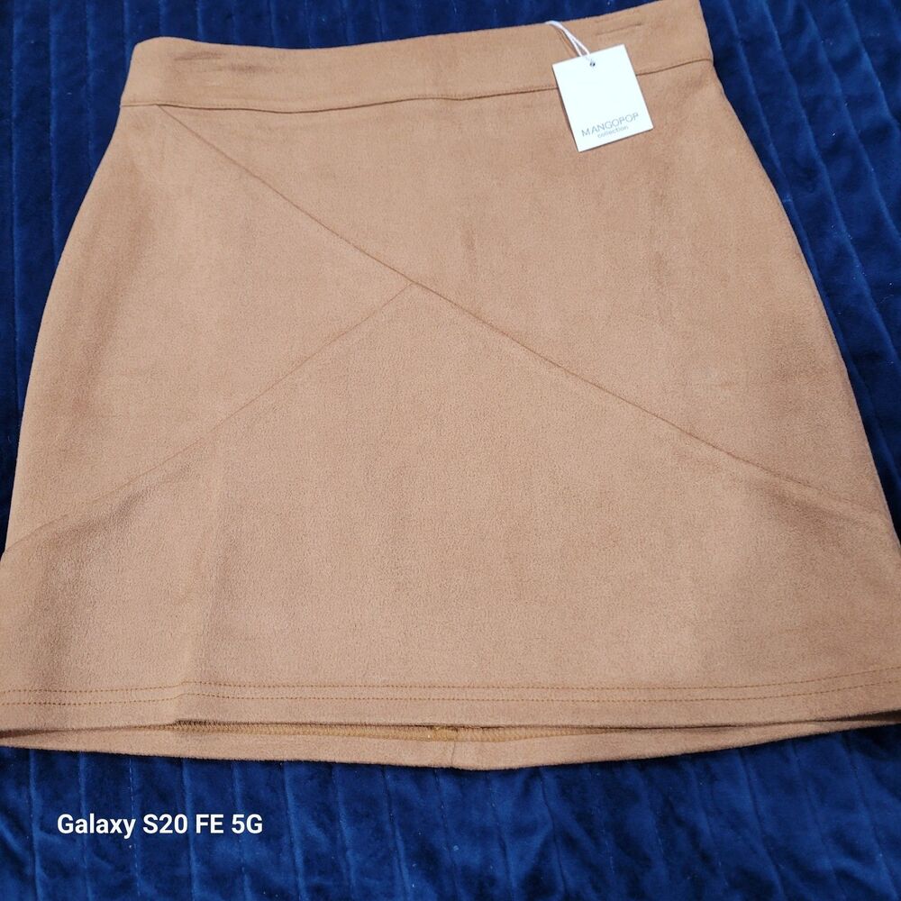 MangoPop Brown Faux Suede Skirt. Size Medium NEW! B25